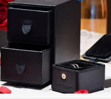 새상품 Lazare Diamond 가죽 수납 프리미엄 주얼리 박스