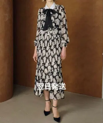 CORCOVADO / Polyester Chiffon 보타이 블라우스