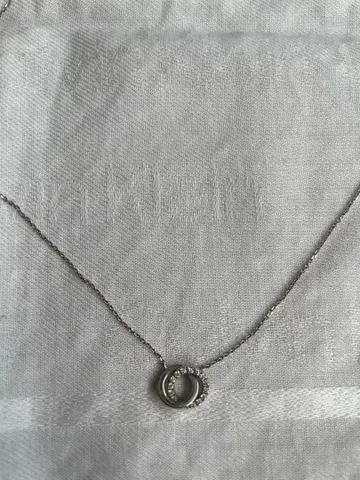 Vendome Aoyama 다이아몬드 서클 목걸이