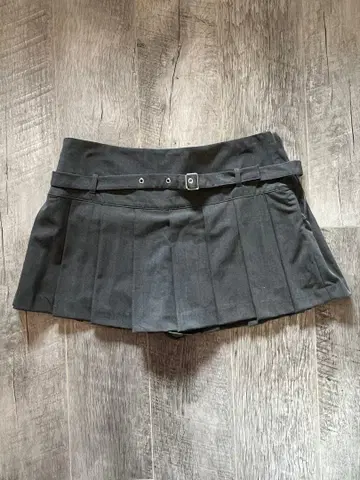 ZARA 플리츠 스커트