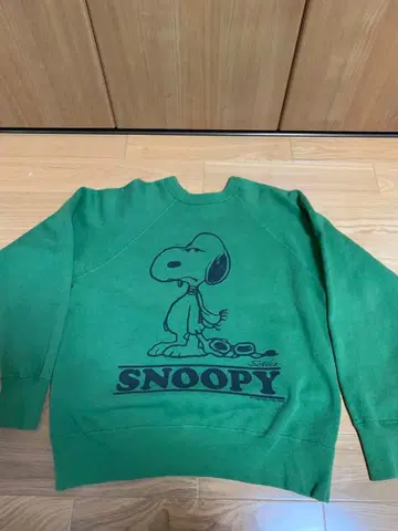 [ 새상품급 ] 웨어하우스 복각판 빈티지 스누피 맨투맨 M 사이즈