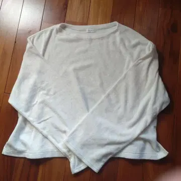 갤러리 비 커트앤소