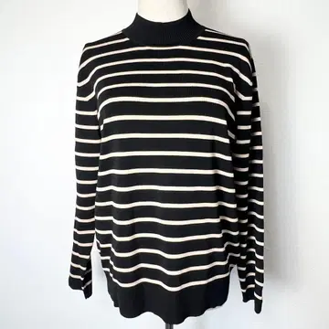 두클라쎄 빅 사이즈 XL 보더 니트 미들넥 블랙 x 베이지 긴팔