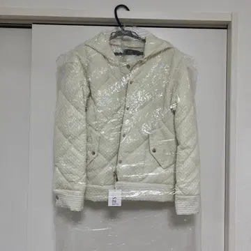 Salire 다운 자켓 퀼팅 화이트