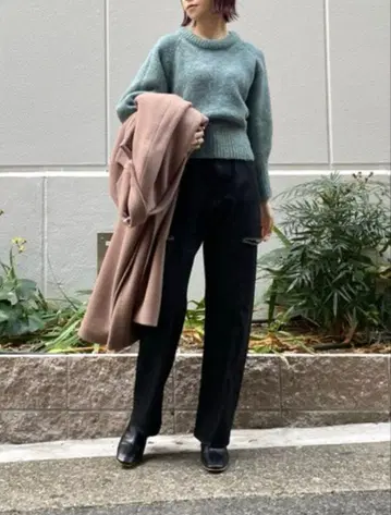 러그나문 컬러 숏 니트 풀오버