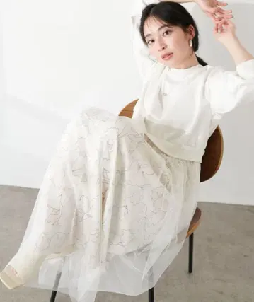 새상품 [ natural couture ] 이소재 도킹 튤 원피스