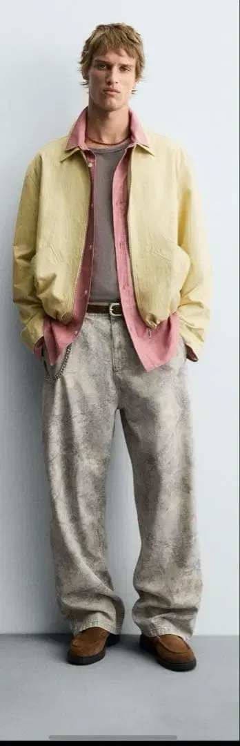 ZARA 리락쿠마 핏 추상 패턴 팬츠