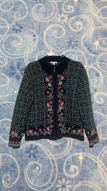꽃 자수 가디건