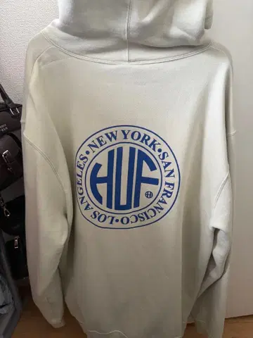 HUF 후드 부착 후드티 크림색