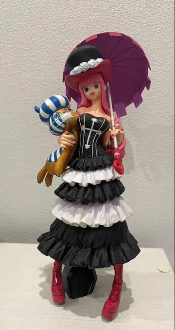 원피스 DXF 그랜드라인 레이디 페로나 피규어