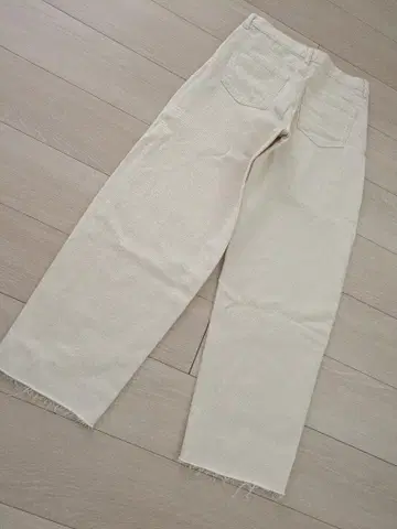 ZARA 자라 하이웨스트 와이드 데님 팬츠 에크루 36 M
