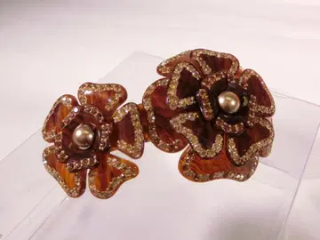 acca 꽃 모양 머리핀