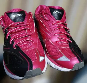 YONEX 세이프런 810 (SHR810L)