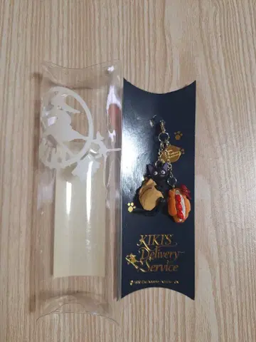 마녀 배달부 키키 딸기 샌드 지지의 스위츠 딸랑 스트랩