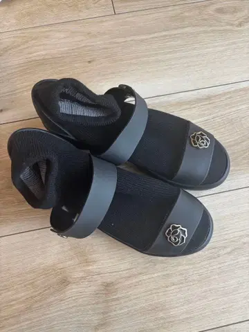 [레어] 신기 편한 블랙 삭스 부드러운 신발