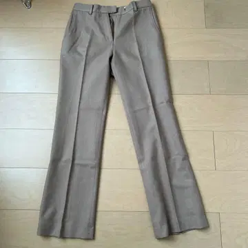 2000년 베이지 플레어 팬츠