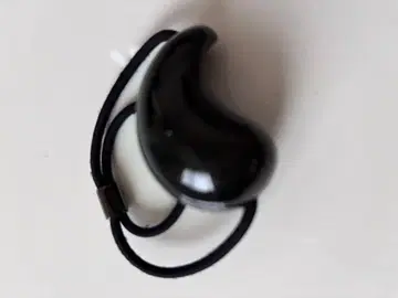 콜레트 마루프 티어드롭 포니