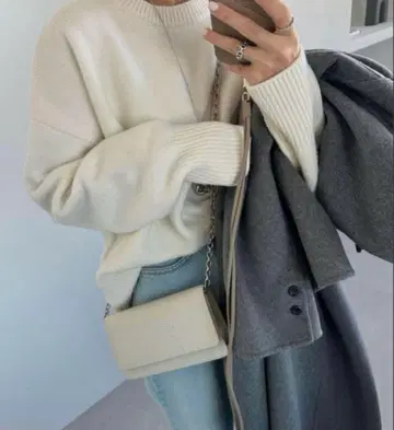 na.e 나에 EVER SERIES 라운드 넥 니트 아이보리