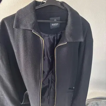 nano 블랙 체스터 코트