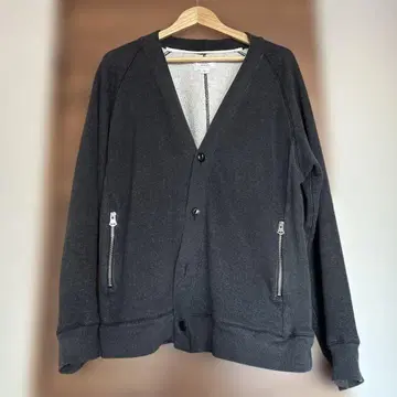 CRIMIE 클라이미 가디건 사이즈 L 버튼 없음