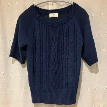 BEAUTY&YOUTH 네이비 반팔 니트