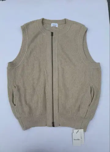 크렙스큐어 베이지 리브 베스트