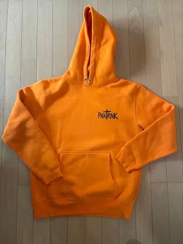 PHATRNK 오렌지 후드 부착 후드티
