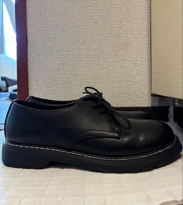 글라벨라 레이스업 슈즈