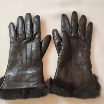 DE.MI. 이탈리아 나폴리제 천연 가죽 블랙 장갑 퍼 투모로우랜드