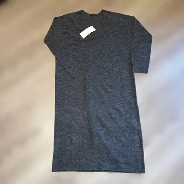 새상품 POMANDERE 포맨데르 울 원피스