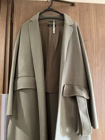 STUNNING LURE 울 리버 코트