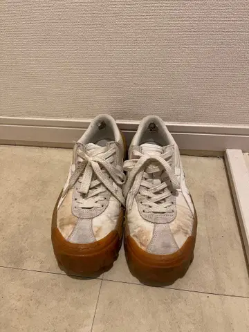 오니츠카타이거 스니커즈