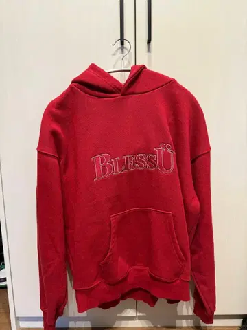 BLESS U 후드티 빨간색 M 사이즈
