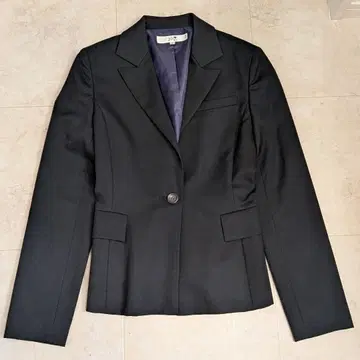 새상품급 23구 울 100% 테일러드 자켓 블랙 38 M 사이즈