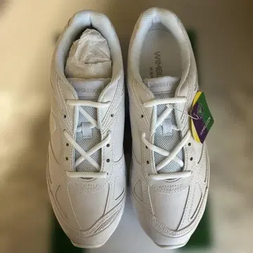 윈블던 051 화이트 스니커즈 26.5cm