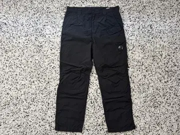 CP 컴퍼니 카고 팬츠 사이즈 XL