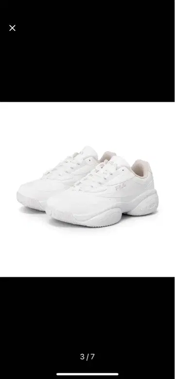 FILA 화이트 스니커즈