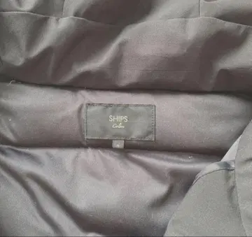 SHIPS 후드 부착 블랙 다운 자켓