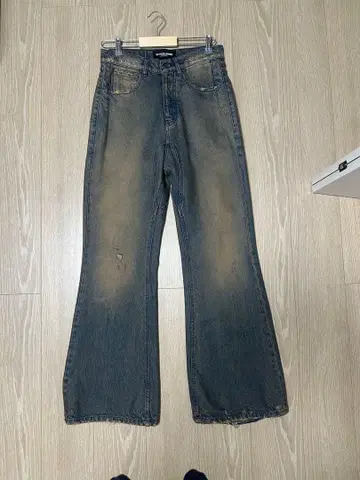 이탈리아 스무스 러스티드 부츠컷