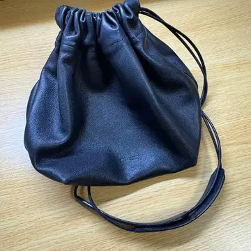 JILSANDER 블랙 가죽 복조리 백