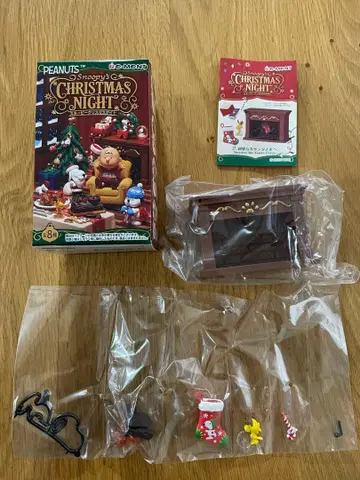 스누피 크리스마스 나이트 피규어