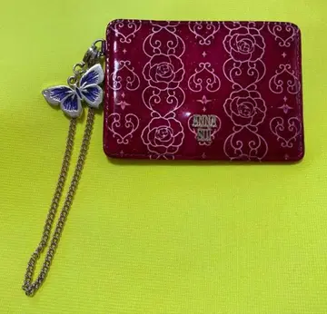 안나수이 로즈하트 패스케이스