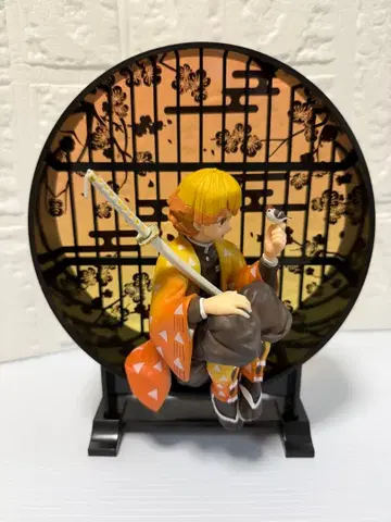 귀멸의 칼날 제일복권 젠이츠 피규어 LAYER SCAPE