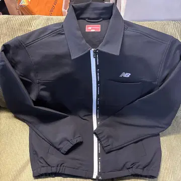 new balance 블랙 스트레치 자켓 선착순 첫 판매 대세일