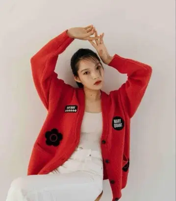 MARY QUANT 자수 니트 가디건