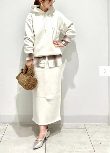 [ GU ] 헤비웨이트 후드티 & 롱 스커트 셋업