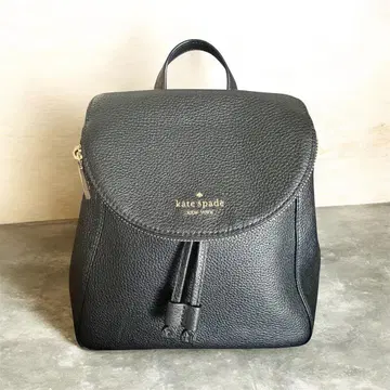 케이트 스페이드 블랙 가죽 백팩 새상품급