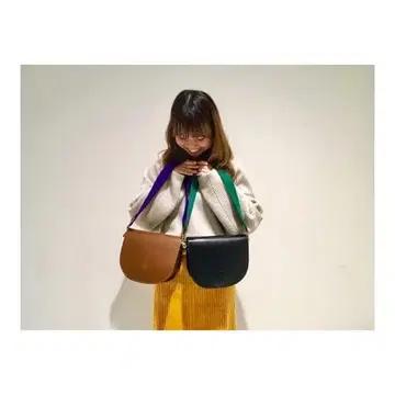 ADAM ET ROPE' 별주 YAHKI 2WAY 컬러 숄더백