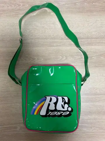 나카 리이사 R.I. 도트 대본 에나멜 백 그린