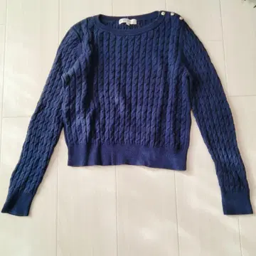 새상품급 캐시미어 혼방 쿠미쿄쿠 케이블 니트 스웨터 워셔블 사이즈 2